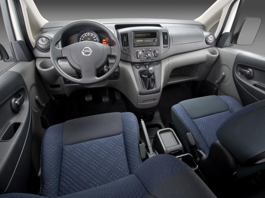  Nissan NV200 Vanette Van GX 2009 года  (фото 2 из 14)